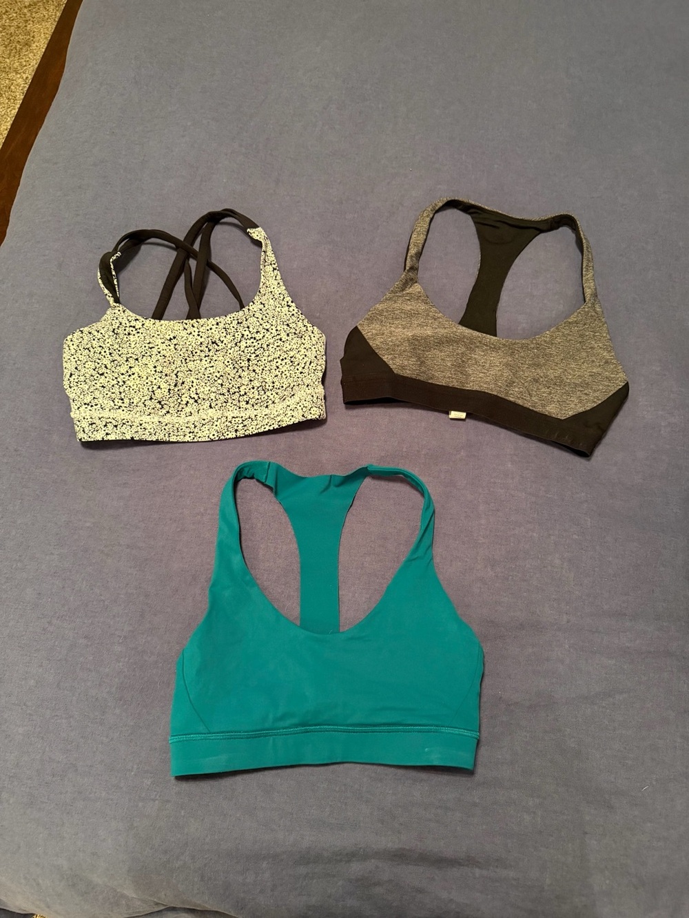 Lululemon sports bra bundle